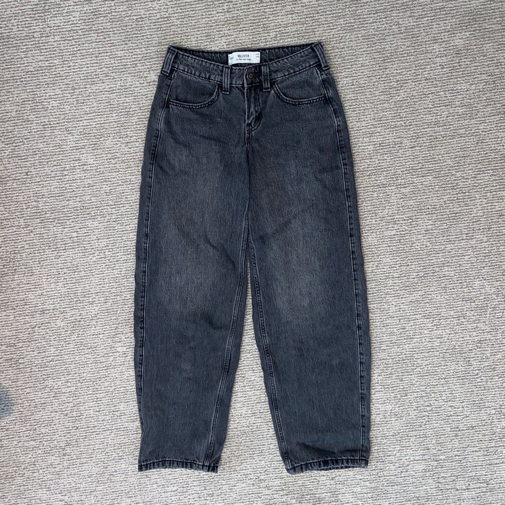 Hollister Charcoal Low-Rise Tapered Jeans